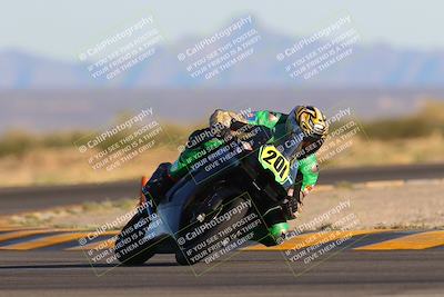 media/Oct-29-2022-CVMA (Sat) [[14c0aa3b66]]/Race 11 Amateur Supersport Open/